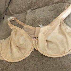 Lightly lined Bra
